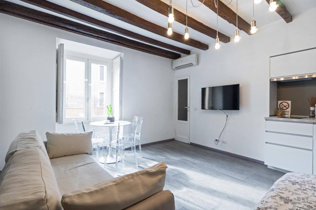 Milano Apartments Porta Genova Exterior photo